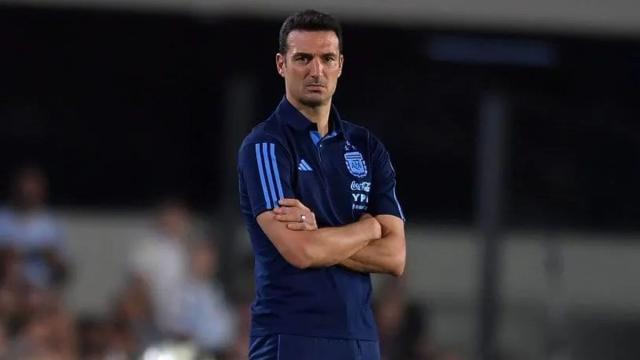 斯卡洛尼：比赛赢得不容易 对球员态度感到满意