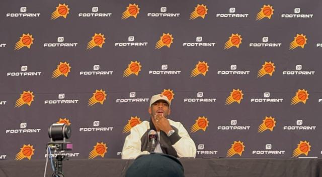 kaiyun应用-【现场】轮休大战保罗创新高 赛后展现幽默一面