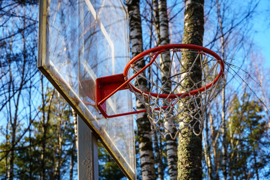 中国男篮最新集训名单公布 赵睿、周琦领衔！